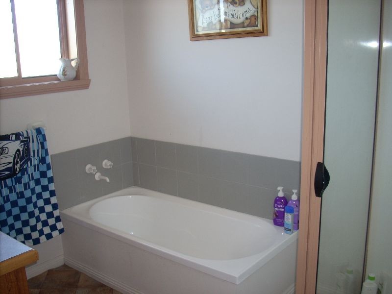 24 Bulwer Street, Longford TAS 7301