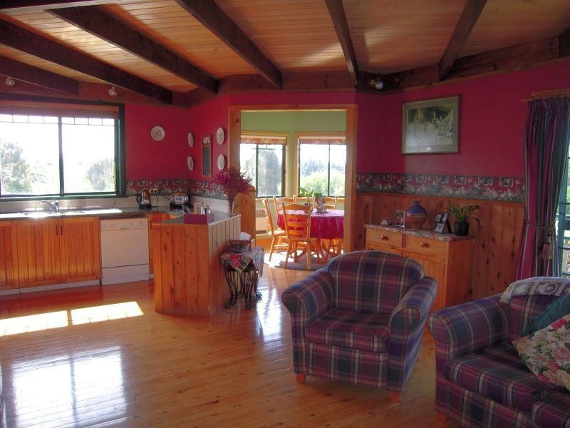 211 Five Acre Row, Westbury TAS 7303