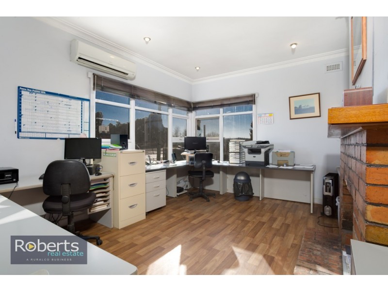 2A Wellington Street, Longford TAS 7301