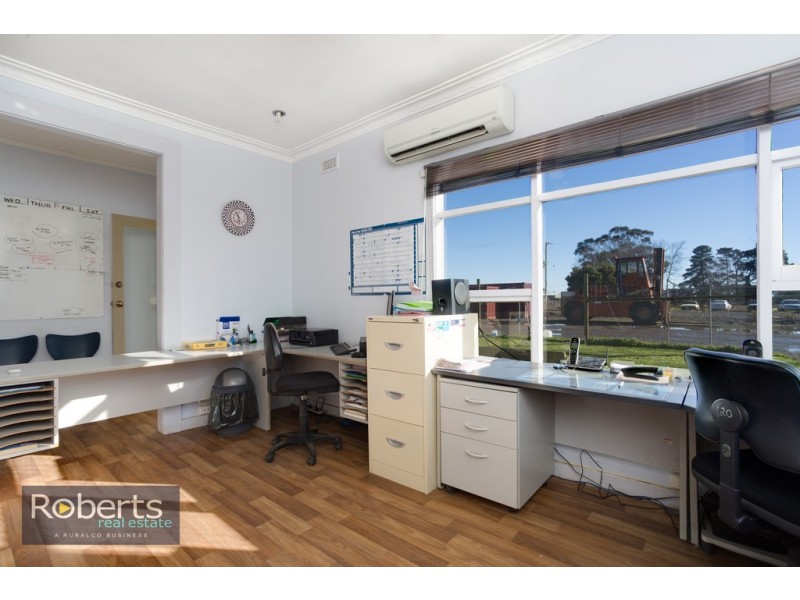 2A Wellington Street, Longford TAS 7301