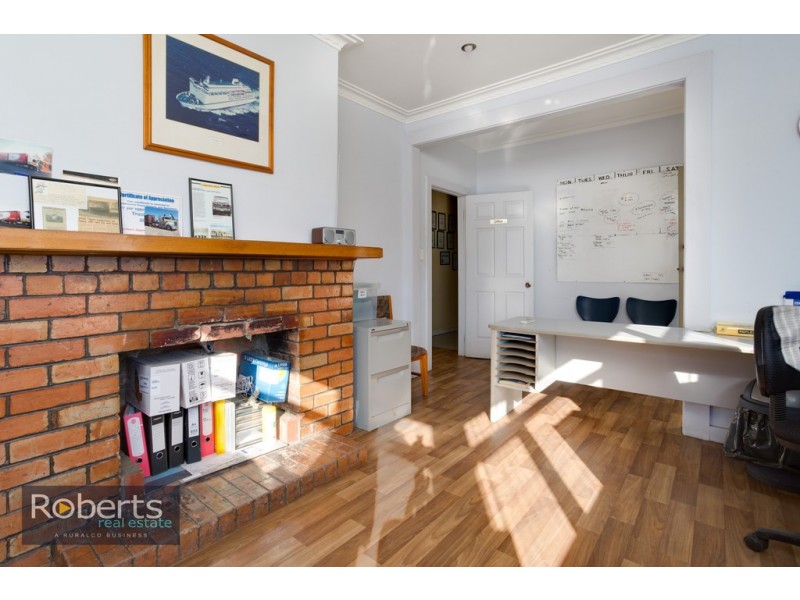 2A Wellington Street, Longford TAS 7301