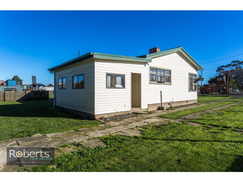 2A Wellington Street, Longford TAS 7301