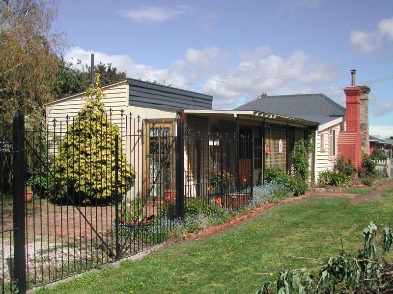 13 Laycock Street, Longford TAS 7301