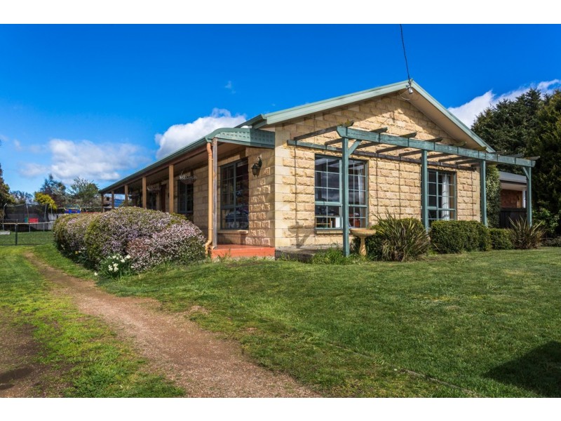 6 Saddlers Court, Evandale TAS 7212