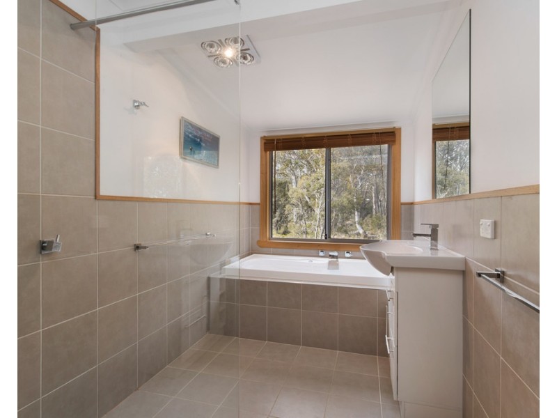 28 Dolerite Crescent, Flintstone TAS 7030