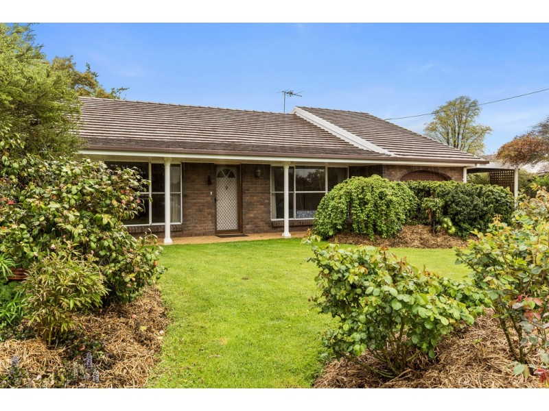 2 Archer Street, Longford TAS 7301