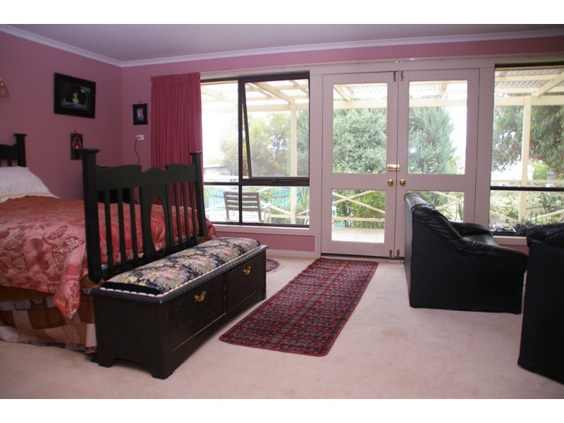 2 Waterloo Street, Ross TAS 7209