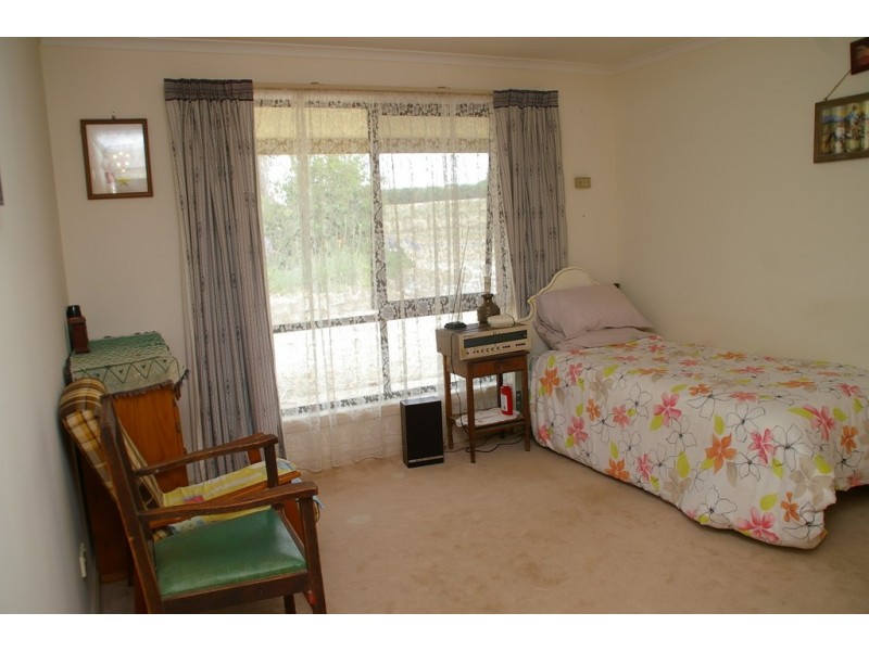 2 Waterloo Street, Ross TAS 7209
