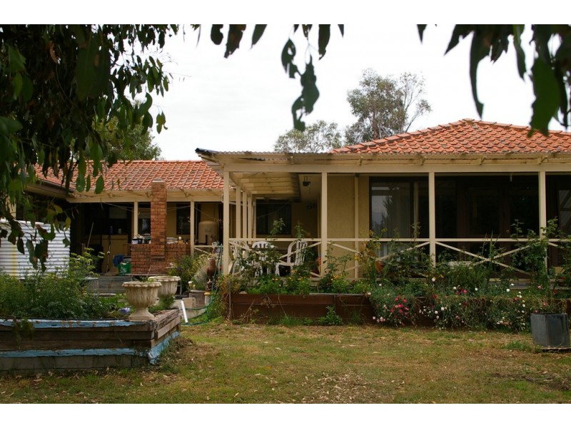 2 Waterloo Street, Ross TAS 7209