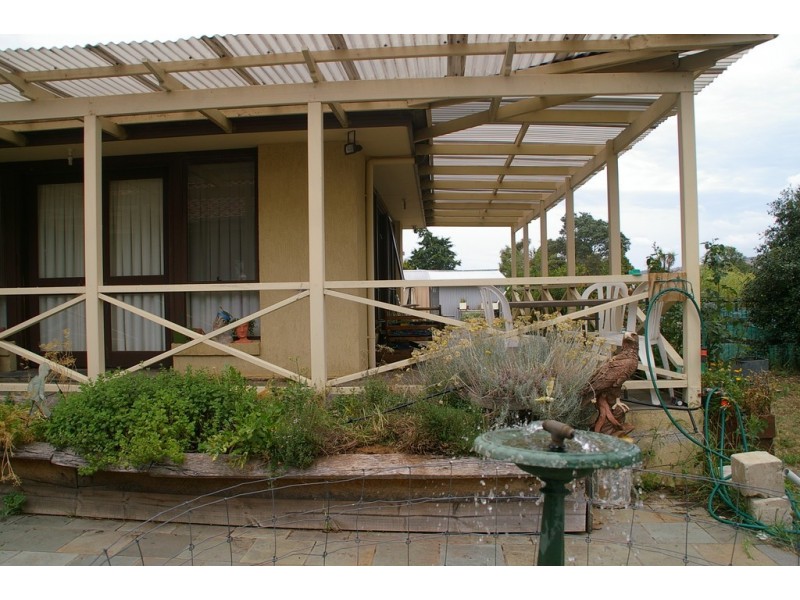 2 Waterloo Street, Ross TAS 7209