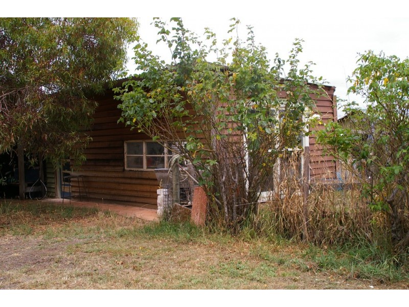 2 Waterloo Street, Ross TAS 7209