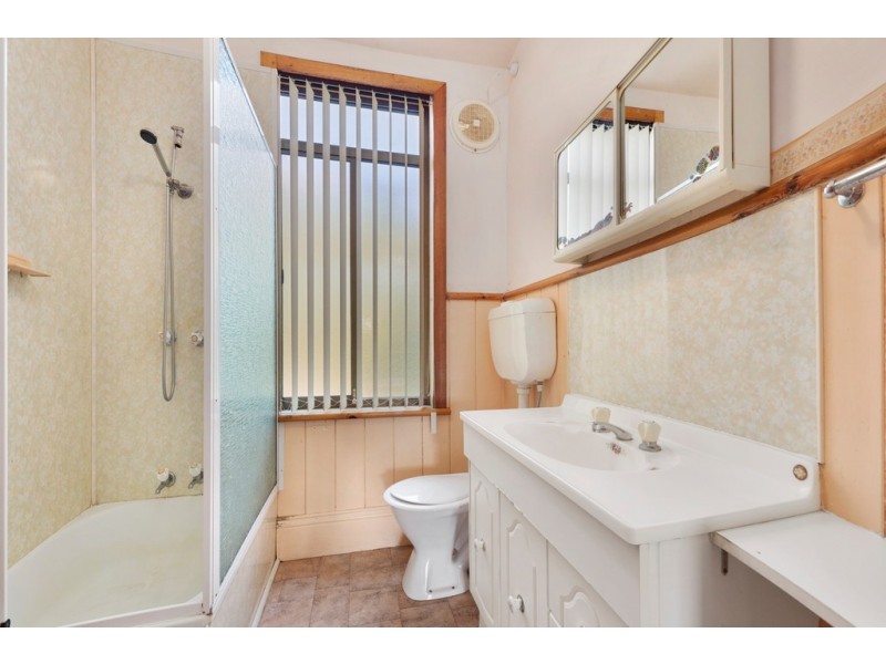 132 Bridge Street, Campbell Town TAS 7210