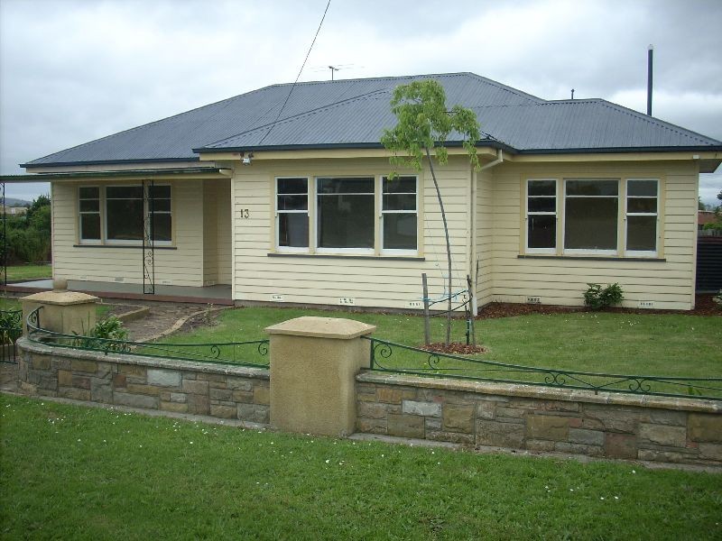 13 Howick Street, Longford TAS 7301