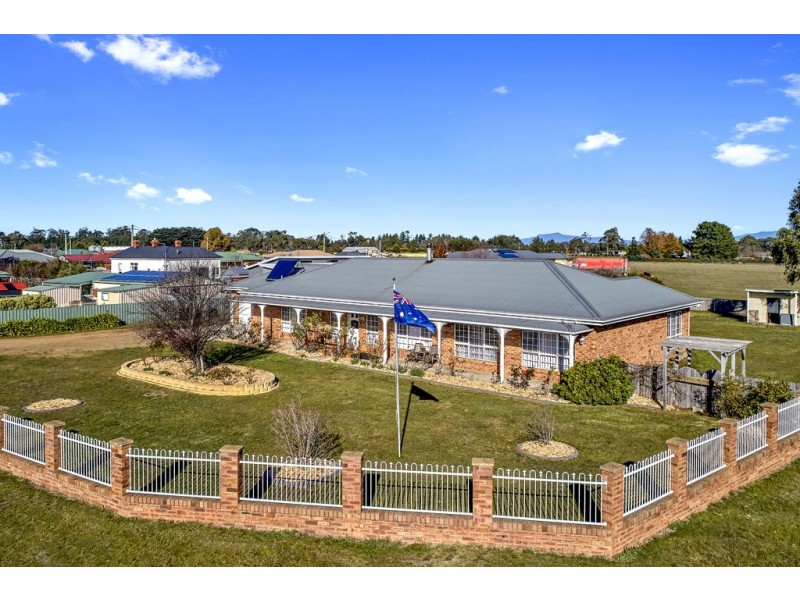 30 Cracroft Street, Longford TAS 7301