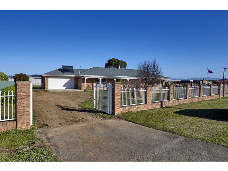 30 Cracroft Street, Longford TAS 7301