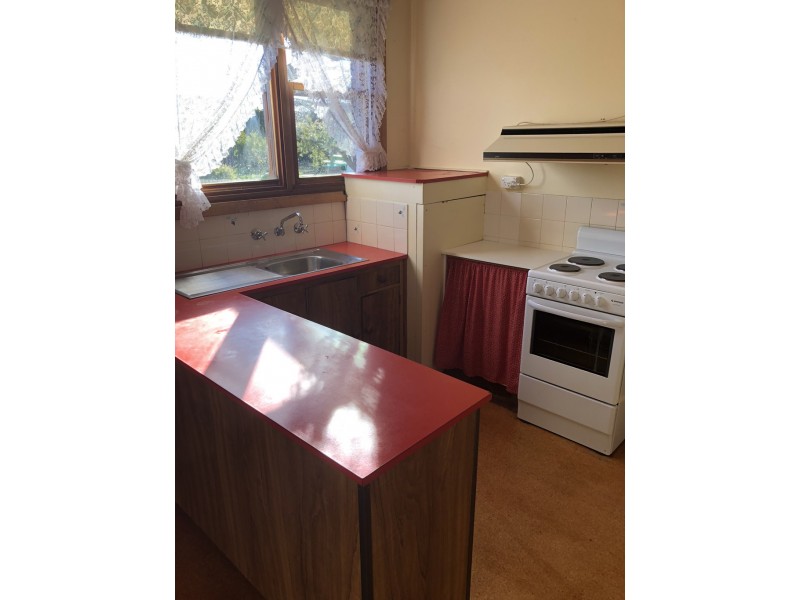 16 Clarence Street, Perth TAS 7300