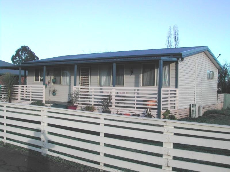 12 Jones Street, Westbury TAS 7303