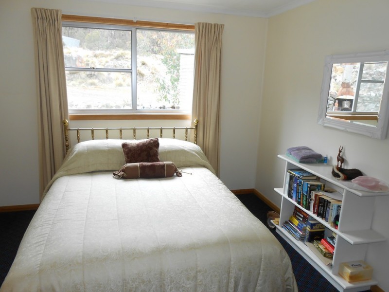 18 Lakeview Road, Cramps Bay TAS 7030