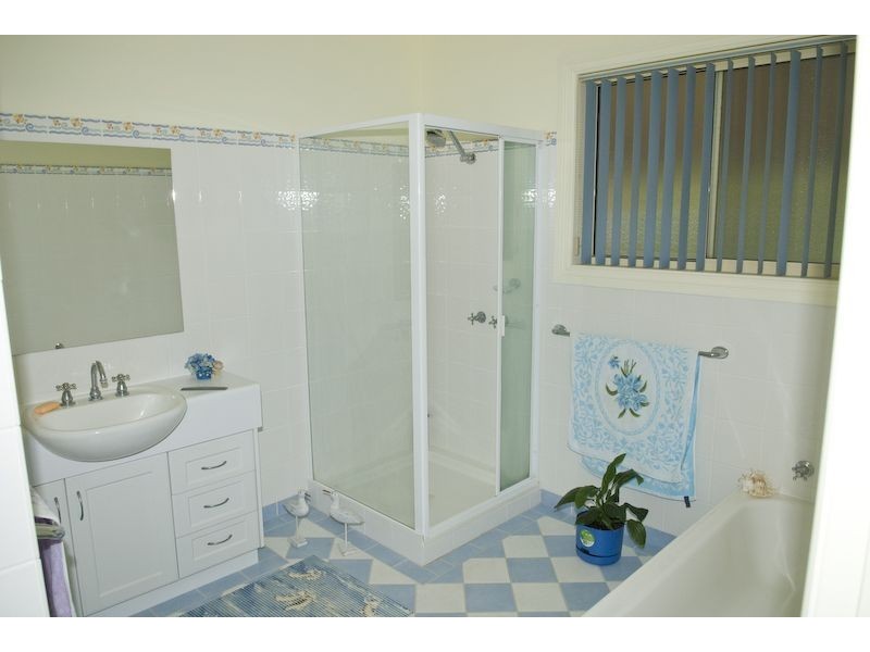 803 Hobart Road, Breadalbane TAS 7258