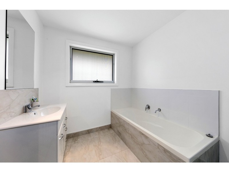 6 Lach Dar Court, Longford TAS 7301