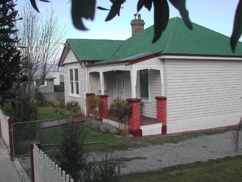 26 Arthur Street, Avoca TAS 7213