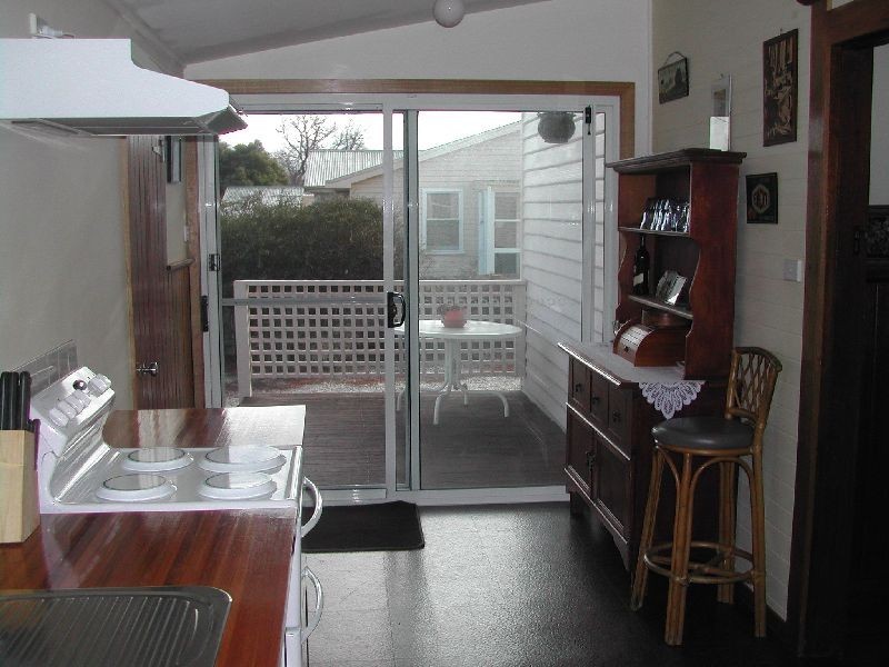 26 Arthur Street, Avoca TAS 7213