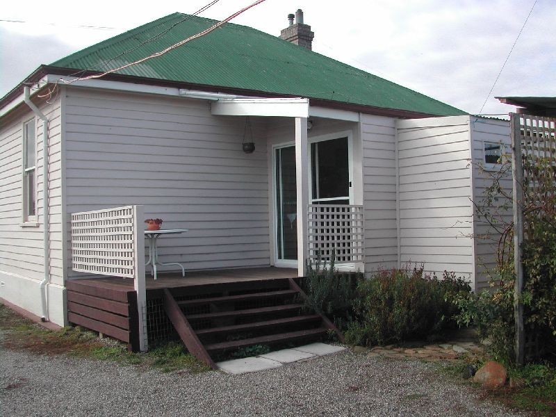 26 Arthur Street, Avoca TAS 7213