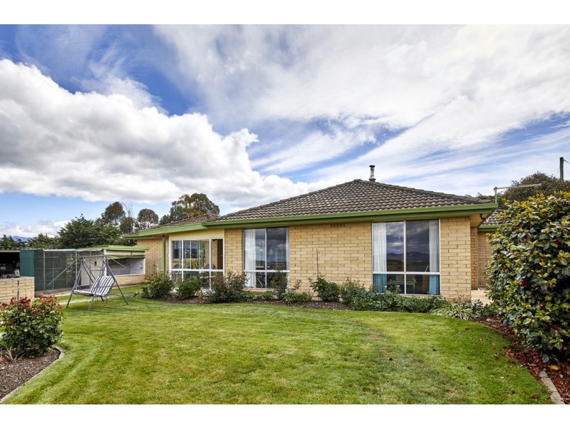 1 Saundridge Road, Cressy TAS 7302