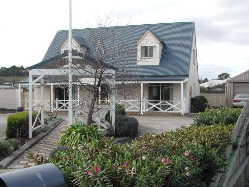 10 Acacia Drive, Perth TAS 7300