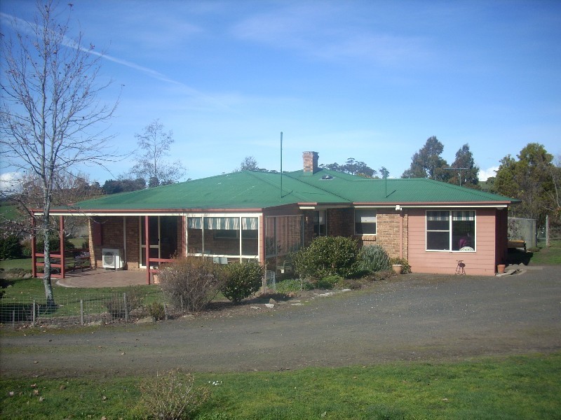 150 Five Acre Row, Westbury TAS 7303