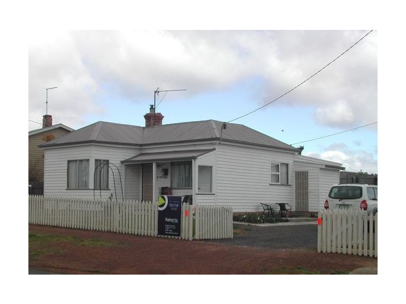 36 Bond Street, Ross TAS 7209