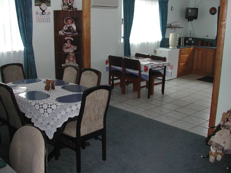 36 Bond Street, Ross TAS 7209