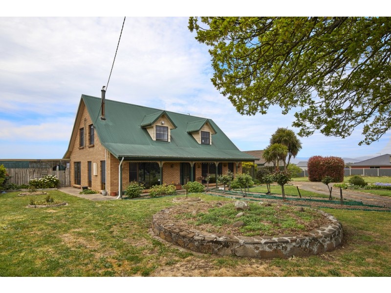 133 Main Street, Cressy TAS 7302
