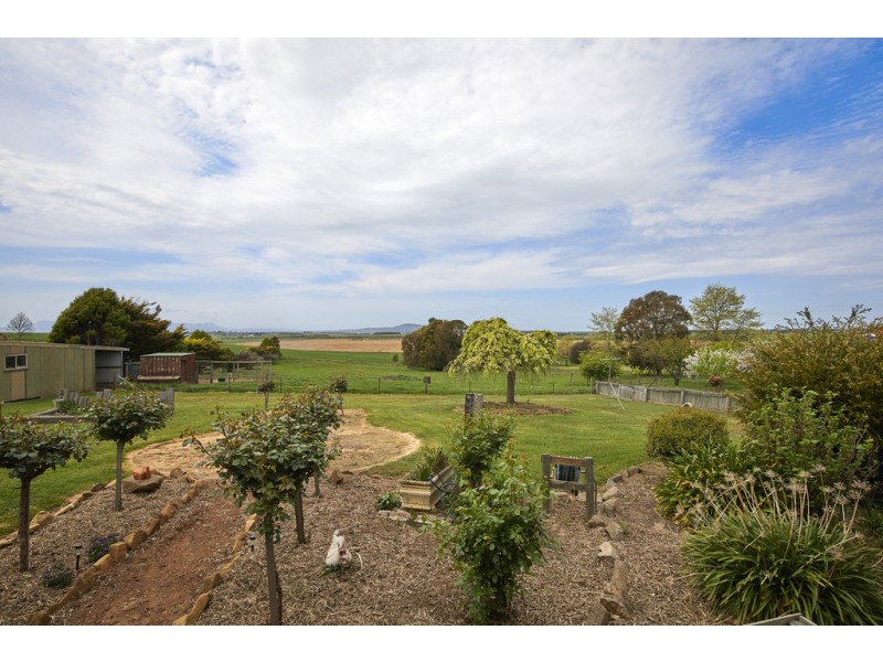 133 Main Street, Cressy TAS 7302