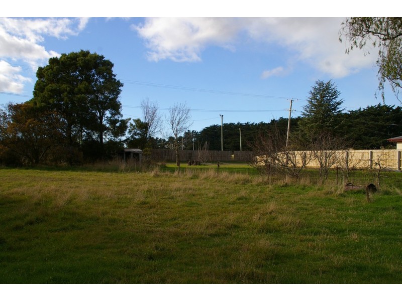 15 MacQuarie Street, Cressy TAS 7302