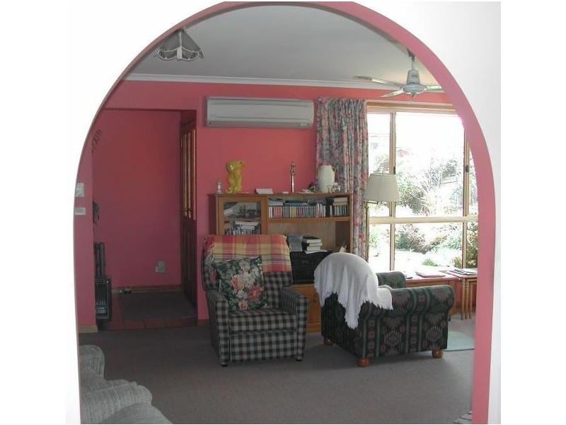 28 Swan Avenue, Longford TAS 7301