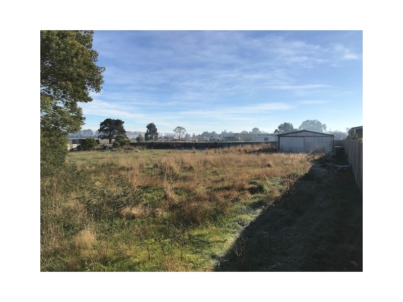 15-17 Pedder Street, Campbell Town TAS 7210