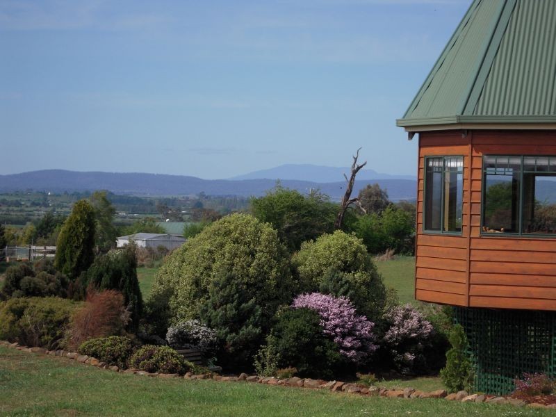 211 Five Acre Row, Westbury TAS 7303