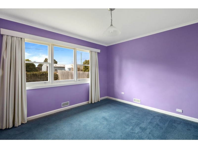 84 Main Street, Cressy TAS 7302