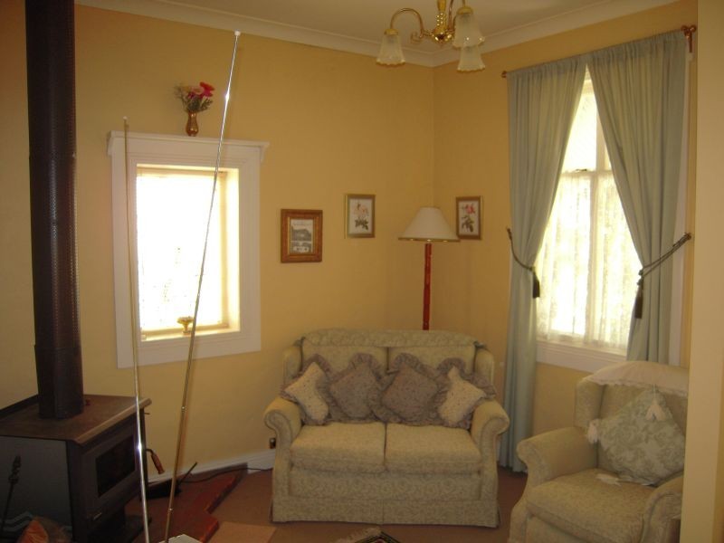 30 Russell Street, Evandale TAS 7212