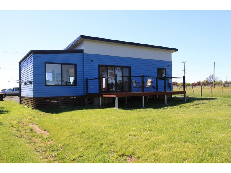 17 Saundridge Road, Cressy TAS 7302