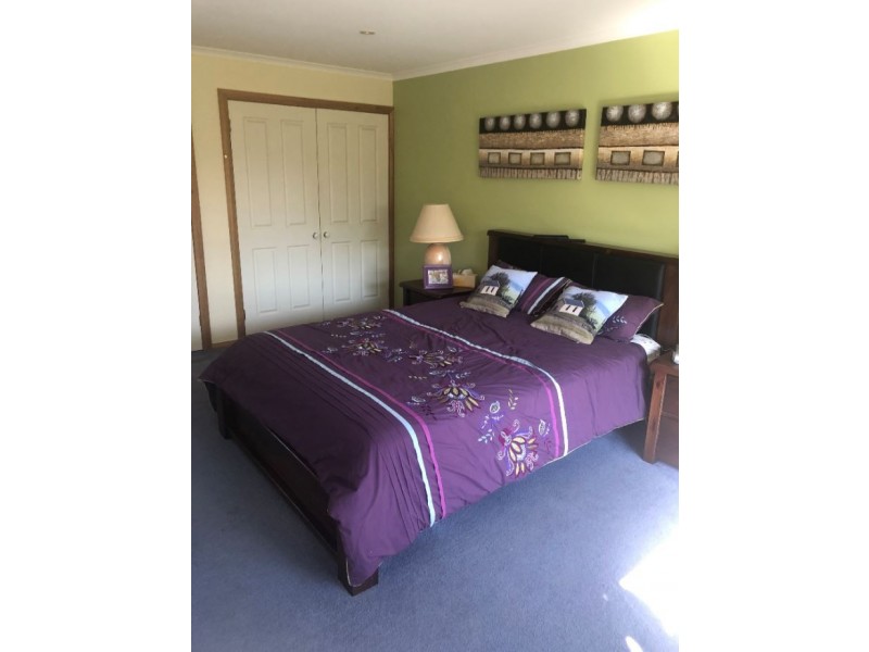 5 Bond Street, Ross TAS 7209