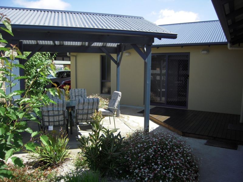 2/4 Monica Place, Perth TAS 7300