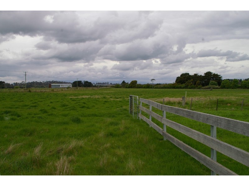 948 Pateena Road, Longford TAS 7301