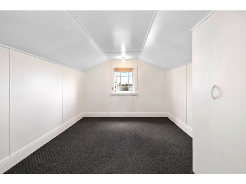 8 High Street, Campbell Town TAS 7210