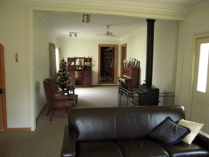 111 Meander Valley Road, Westbury TAS 7303