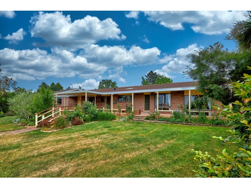 “Askaig” 262 Leighlands Road, Evandale TAS 7212