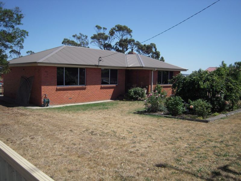 12 Main Street, Cressy TAS 7302