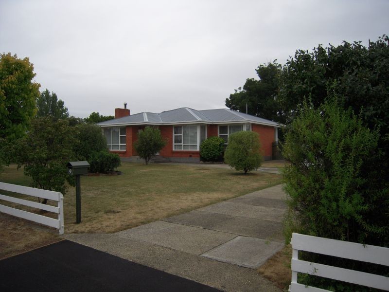 9 Burghley Street, Longford TAS 7301
