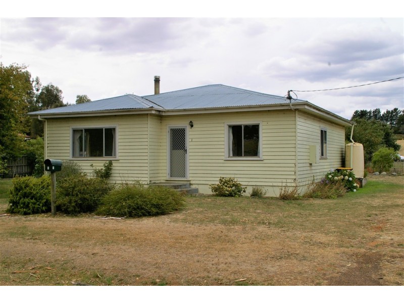 1 West Street, Campbell Town TAS 7210